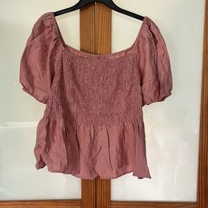 Cold shoulder top